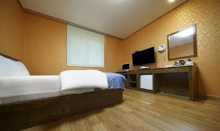 Goheung Naro Hotel Отели в г. Кохын