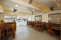 Hotel Kochi Caprice Hotels in Ernakulam