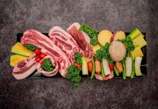 라온하우스의 편안한 침실 모습