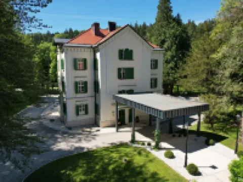 ブティックホテルドブルナ - テルメドブルナ ツェリェのホテル