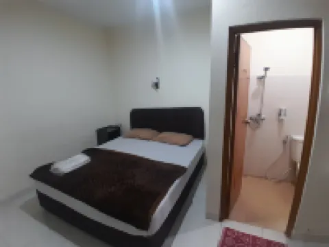 AJ Bike Guesthouse Syariah