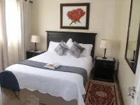 Bon A VIE Self-Catering and b&b Gonubie Full Solar Power, No Load Shedding! Hotels in Chintsa