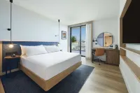 Hilton Garden Inn Busselton Hotel di Busselton