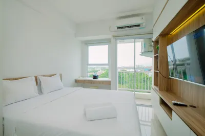 Best Deal Comfort Studio Citra Living by Travelio Hotell i Desa Kalideres