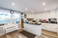MV Surfside Hotel Hotels in Edgartown
