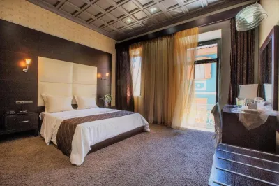 Aion Luxury Hotel Hotel di 