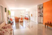 Hotel Jardines Evans by Geh Suites - parking