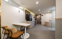 Hound Hotel songtan - New