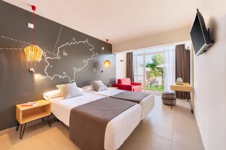 卡拉特里達普拉亞索爾酒店