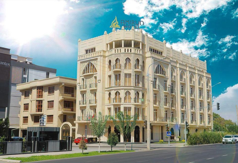 hotel overview picture