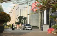 Resinda By Padma Hotel Karawang Hotel dekat PASAR JATIRAGAS