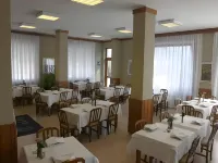 Hotel Alpi - servizio colazione