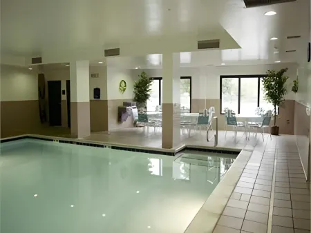 Hampton Inn Marietta Отели рядом с достопримечательностью «Больница Мариетта Мемориал»