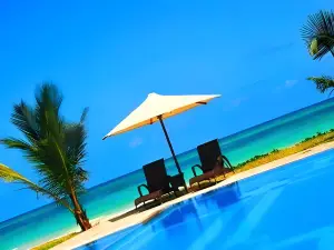 Lantana Galu Beach