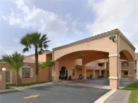 南帕諸島温德姆速8酒店 南帕諸島酒店