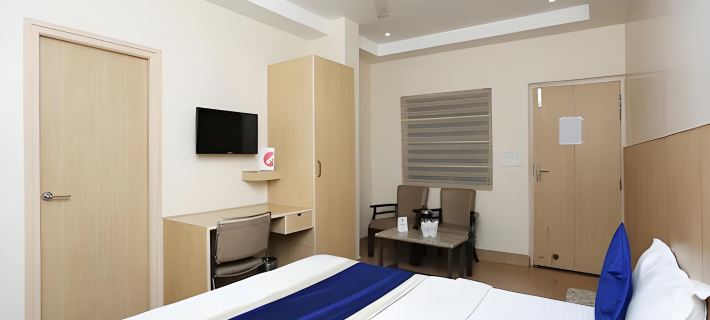 Hotel Malik Residency Ξενοδοχεία στην πόλη Kanpur