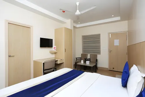 Hotel Malik Residency - موقف سيارات