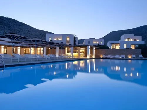 Anemi Folegandros - parking