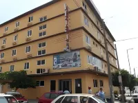 Hotel Impala -Atras del Ado Hotels near Parque Los Pinos