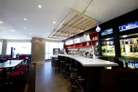 Courtyard Mississauga-Airport Corporate Centre West - bar