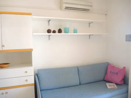 Fantastic One Bedroom Apartment with Swimming Pool