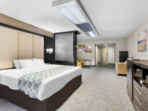 Quality Inn & Suites Hotels in Logan Township