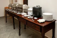 Mango Hill la Serene Puducherry - breakfast
