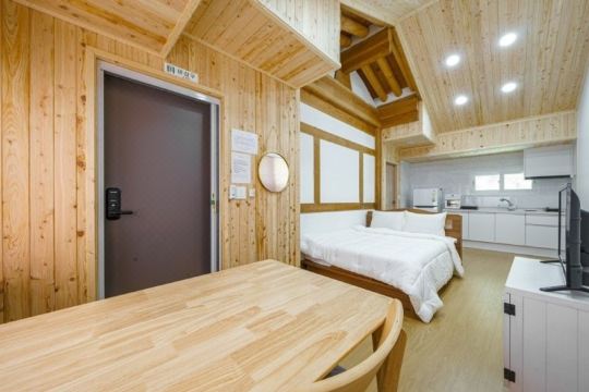 구례 덕영루펜션