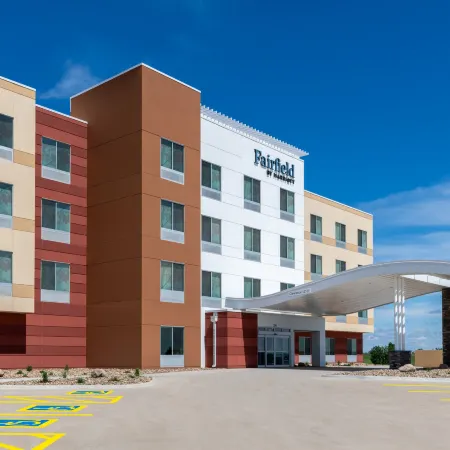 Fairfield Inn & Suites Sioux Center Отели в г. Су