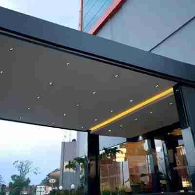 Aria Gajayana Hotel Exterior