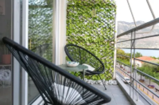 Seafront Kalamata Haven - Blue Luxury Suite