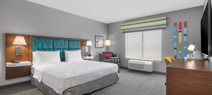 Hampton Inn & Suites by Hilton Bakersfield Central Hotels in Kern County