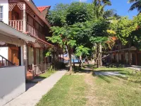 Sundaze Beach Resort