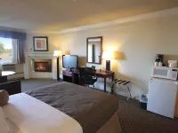 Quality Inn & Suites Hotels in High Level