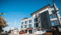 Rosey Hotel Hotels near San Vicente Catholic Chapel