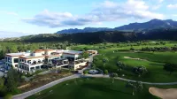 Korineum Golf & Beach Resort
