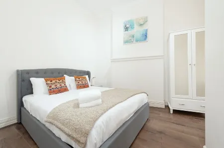 STUNNING SYDNEY HOME 1 Отели в г. Millers Point