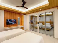 Pavona Maldives
