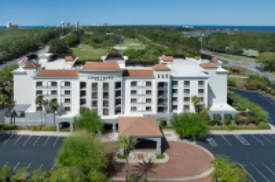 Courtyard Sandestin at Grand Boulevard Hotels in 