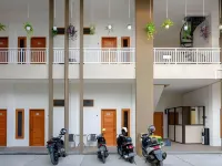 RedDoorz Near Universitas Muhammadiyah Purwokerto Hôtels à : Padamara