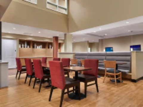 TownePlace Suites Fort McMurray Hotels in Fort McMurray