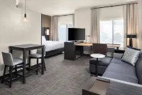 Residence Inn East Peoria فنادق في Fondulac Township