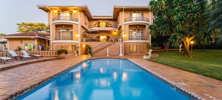 The Victorian Manor Hotels in Hwange