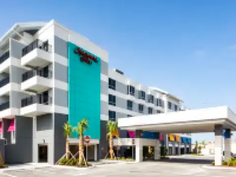 ハンプトン イン ダニーデン ダニーディンのホテル