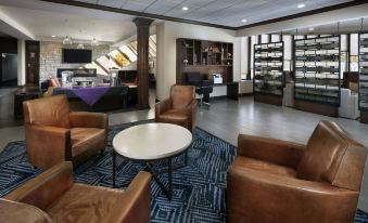 DoubleTree by Hilton Manhattan