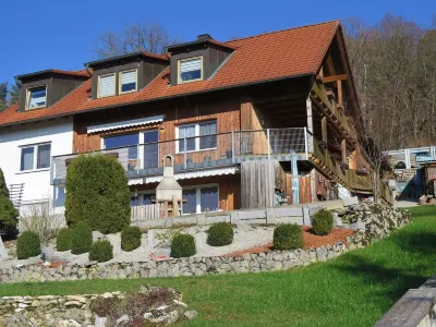 Cozy apartment with nearby hiking trails