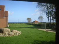 Terrace apartment on the Baltic Sea beach, panoramic sea view, pool, wifi, Godewind A2 Hotels in Kronsgaard