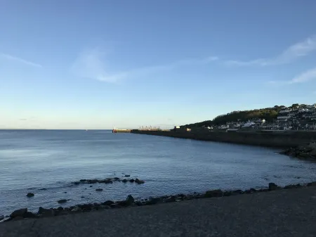 Beautifully presented former Fishermans Cottage and Pet Friendly