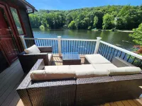 Waterfront Lake House. Near NYC and hiking trials. Complimentary kayaks provided