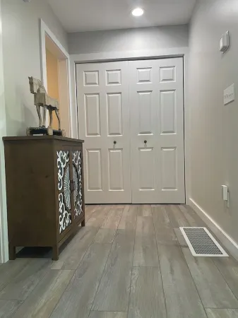 Gorgeous new 3 bdr house right by entrance to Dale Hollow Lake State Resort Park